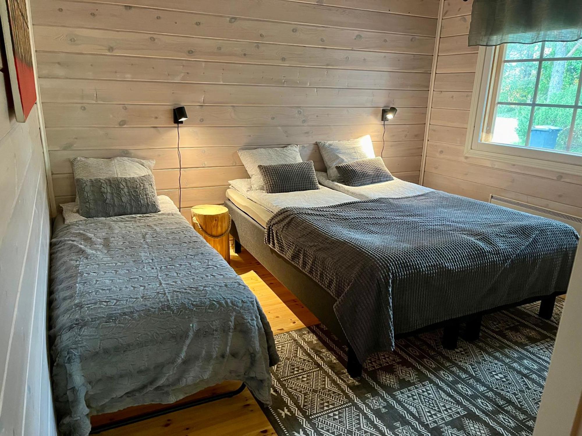 רובניימי Log Cottages In 10 Min From Santa Claus Village-Sauna&Freeparking חדר תמונה