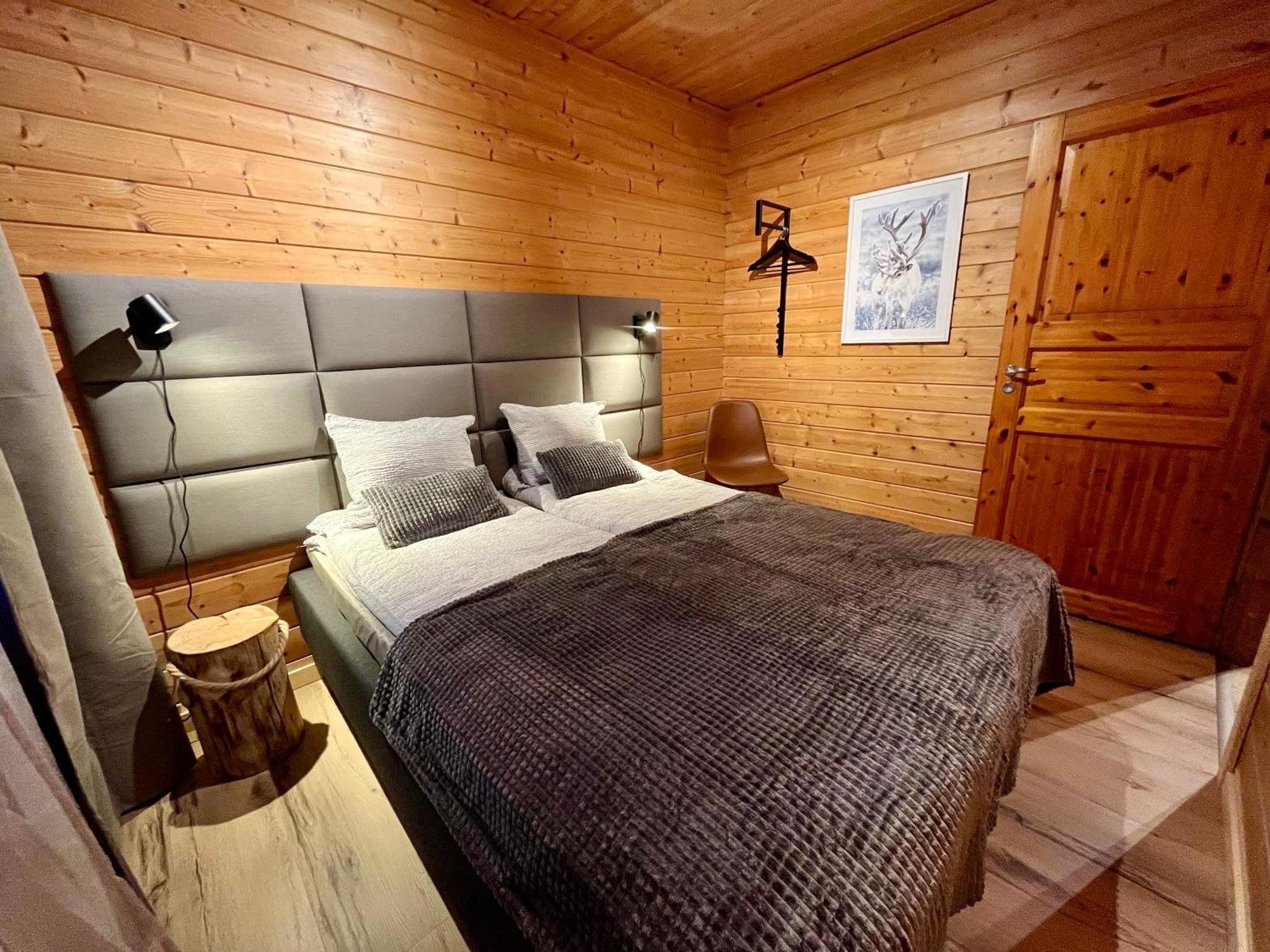 רובניימי Log Cottages In 10 Min From Santa Claus Village-Sauna&Freeparking מראה חיצוני תמונה